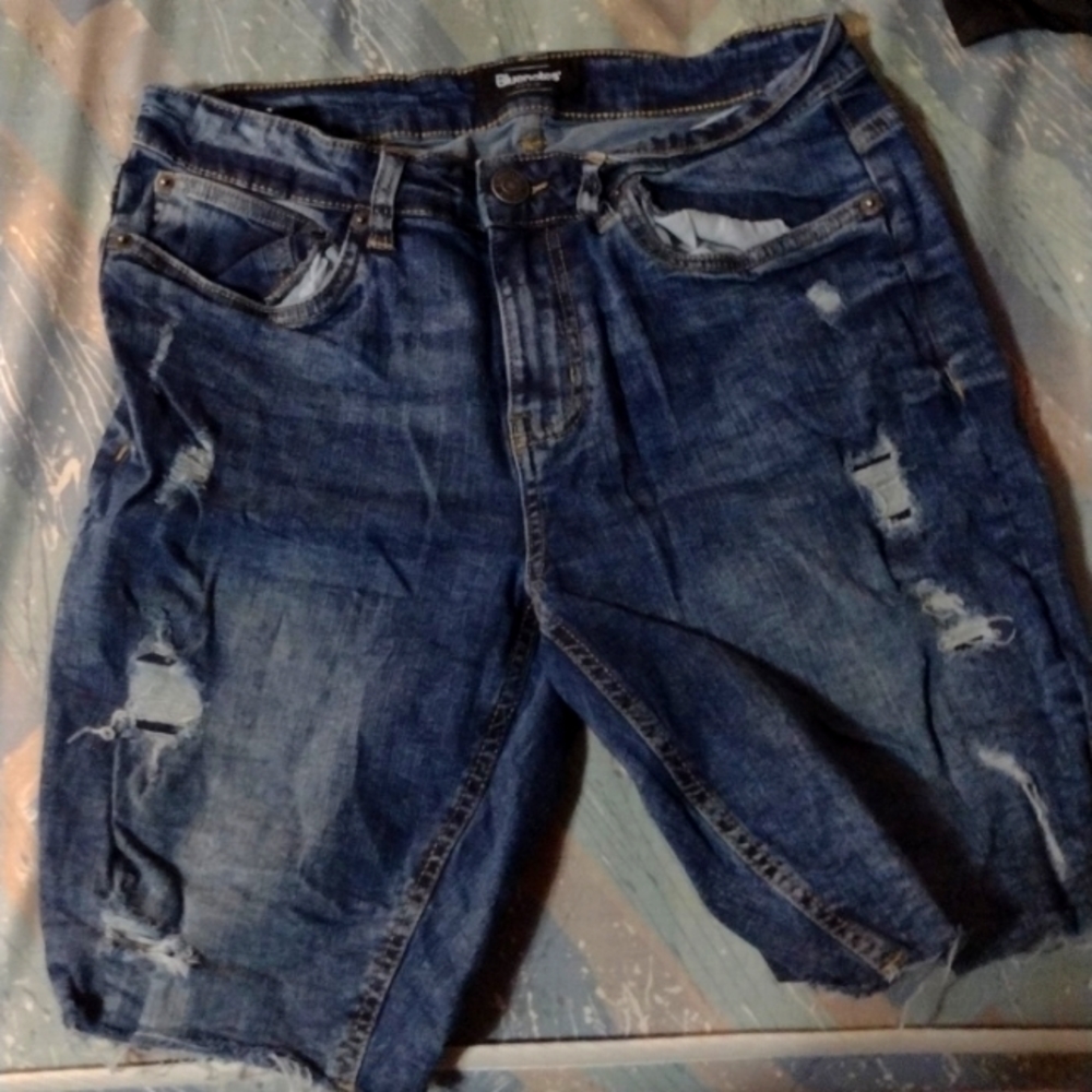 Short jeans